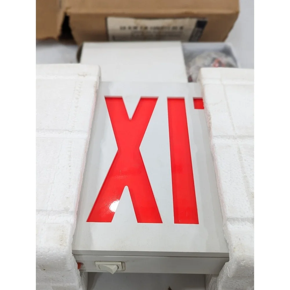 Lithonia LRP 1 GC 120/277 EL N PNL Red Letter Face